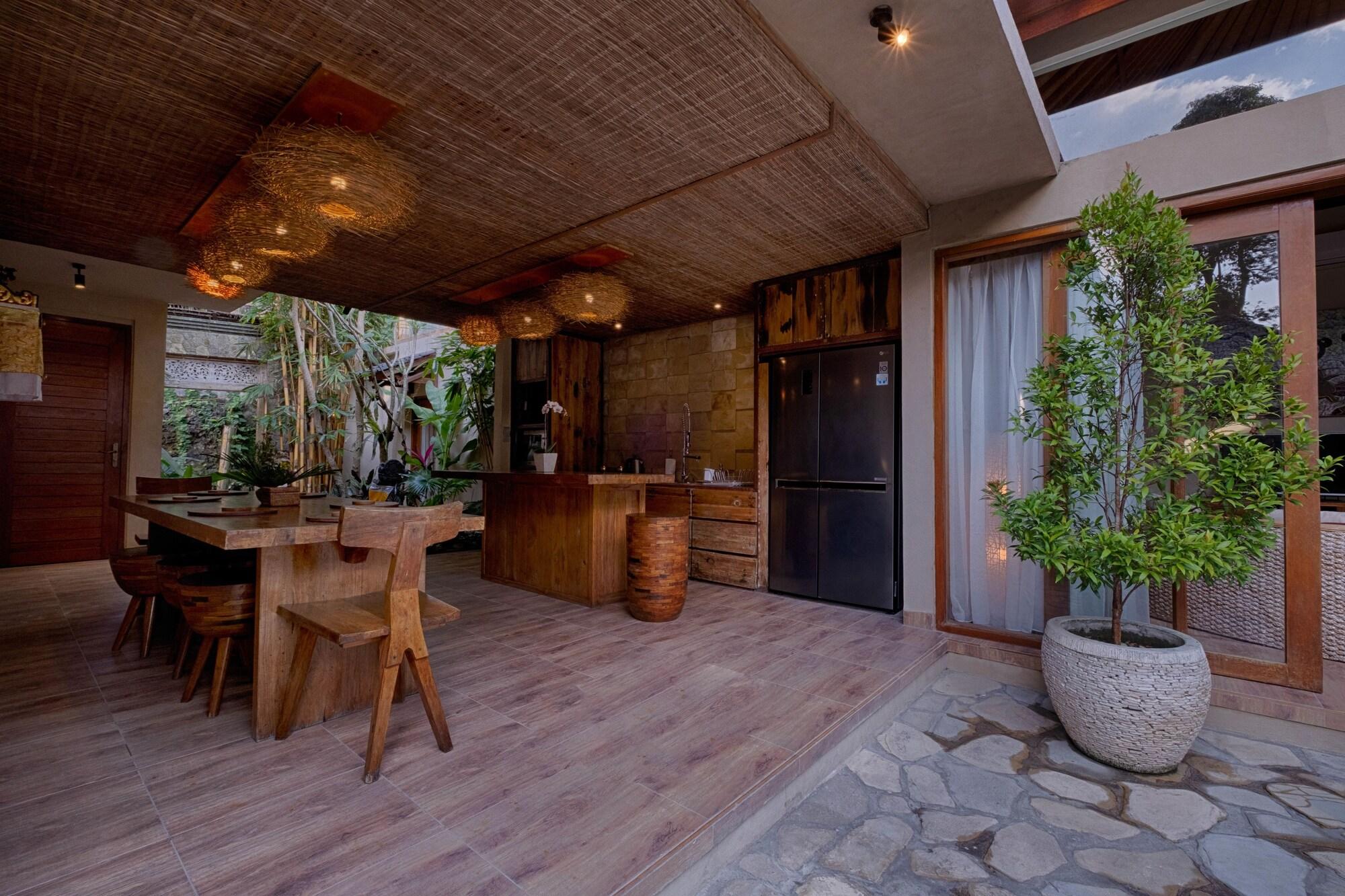 Mas Ubud Villa By Sanga Sanga Hospitality מראה חיצוני תמונה